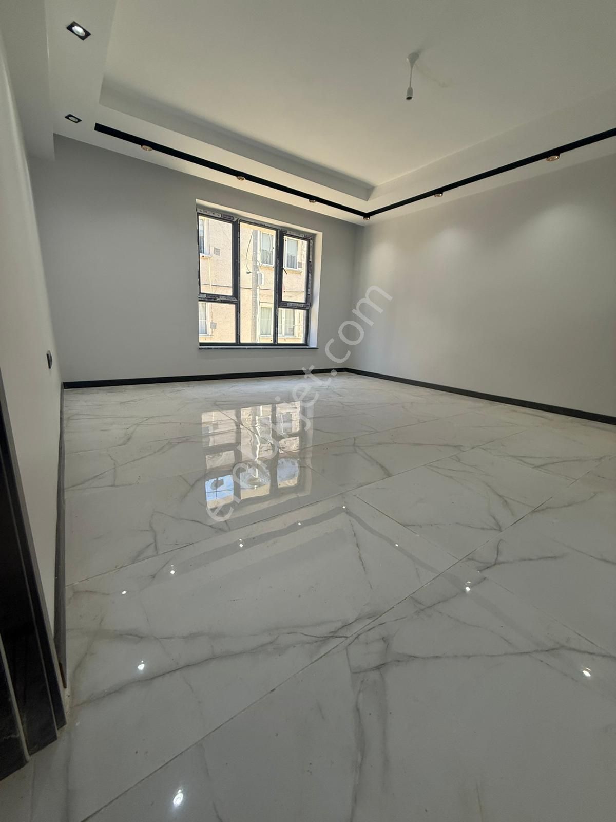 Özgür Gayrimenkul'den Şirintepe Mh.'de Satılık 3+1 Lüx Daire - Görsel 2