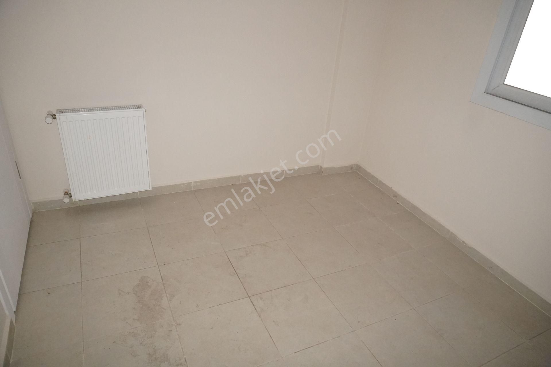 Küçükçiğli Satılık Bahçekatı Fiyat Düştü 3+1 Ebeveynbanyolu+doğalgazlı(serkan - Görsel 4