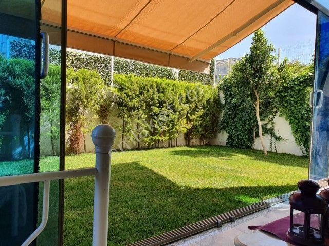 Kuşadası Ege Mahallesinde Bahçeli 3+1 Satılık Daire - Görsel 11