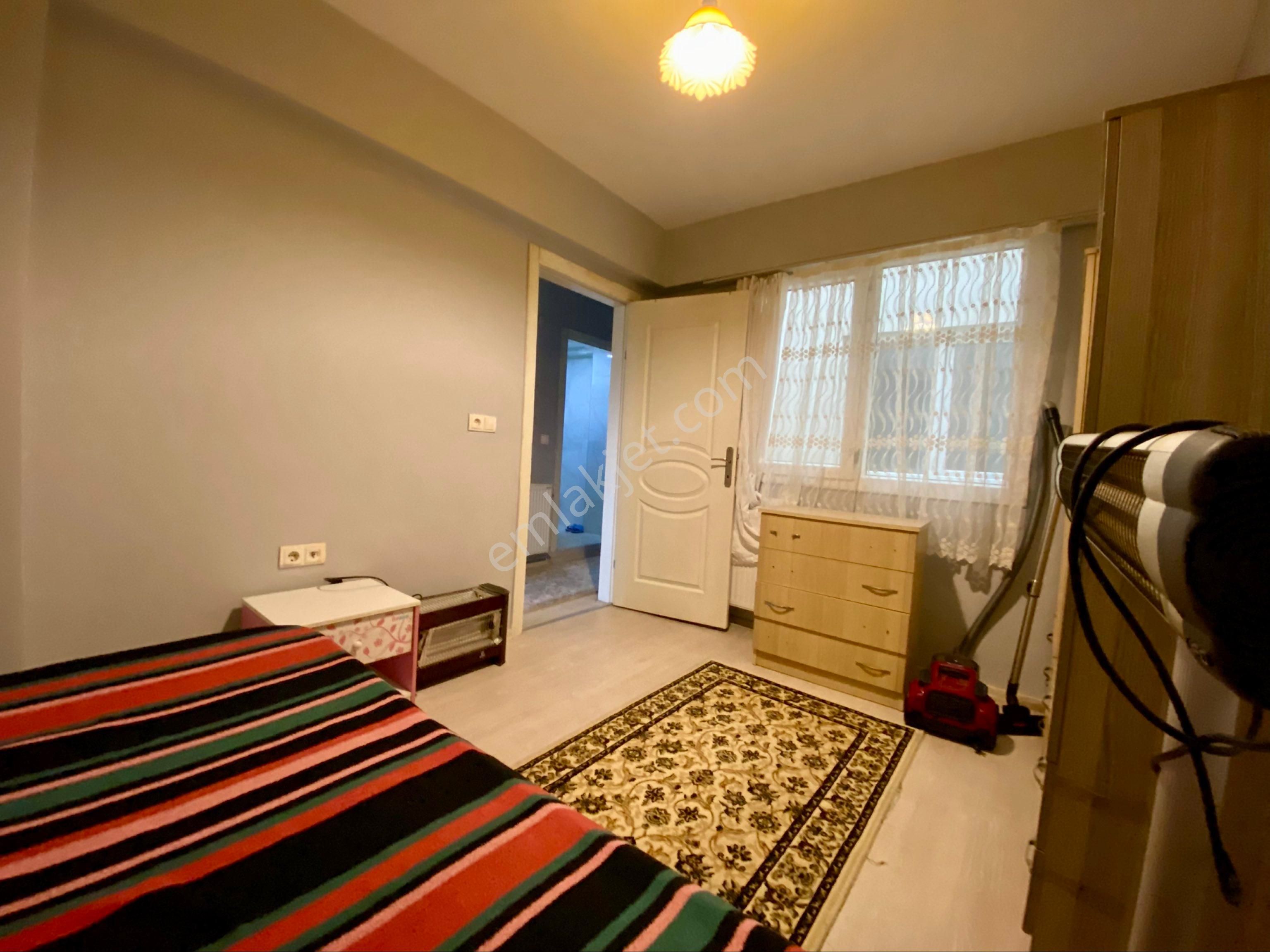 Eab’den Aydın Satılık 2+1 90 M2 4.kat Orta Mah. Klimalı Eşyalı Daire - Görsel 7