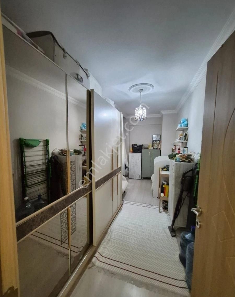 Bucalaleli Mah//menderes Caddesinde//uçanyolyanı/8yıllk/92m2/2+1/arakat Daire - Görsel 5