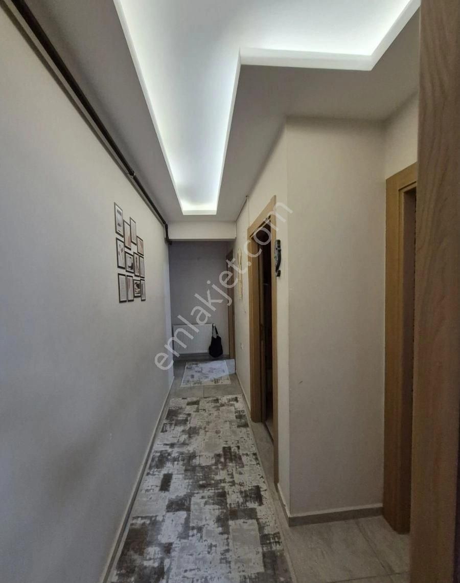 Bucalaleli Mah//menderes Caddesinde//uçanyolyanı/8yıllk/92m2/2+1/arakat Daire - Görsel 15