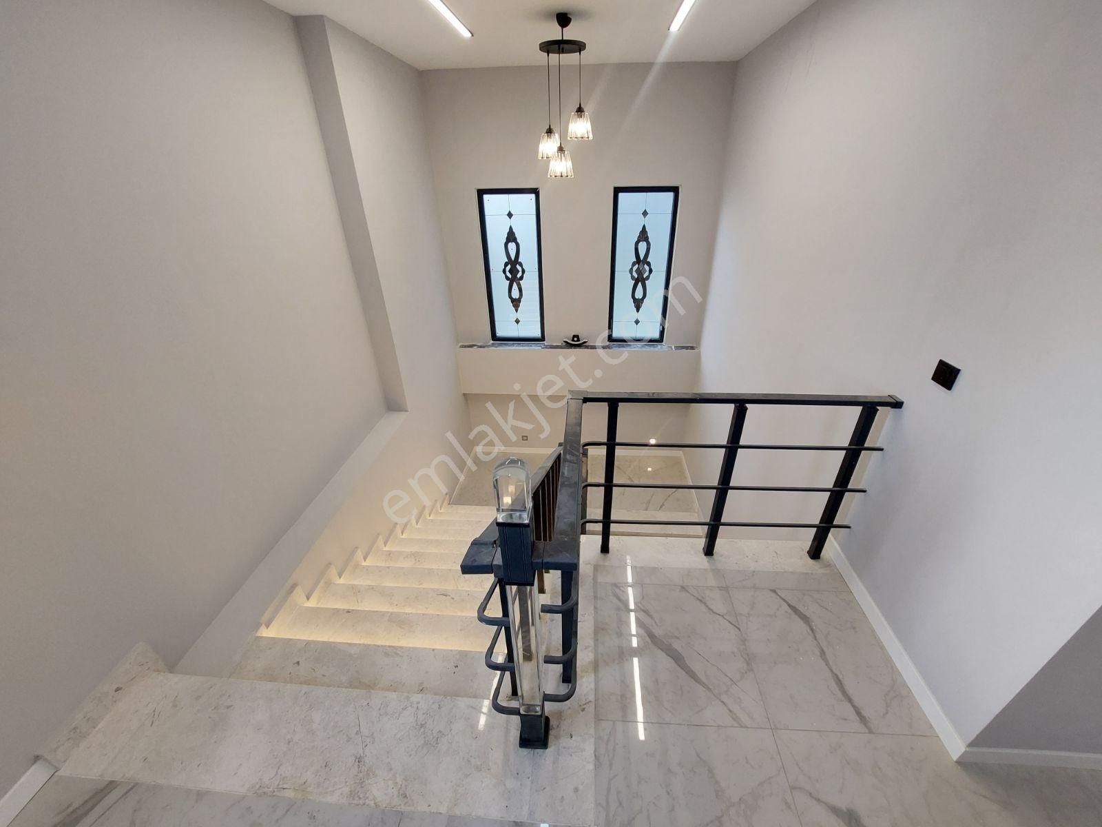 Venüs'den,güre Oteller Bölgesinde Geniş Bahçeli 2+1 Lüks Villa - Görsel 32