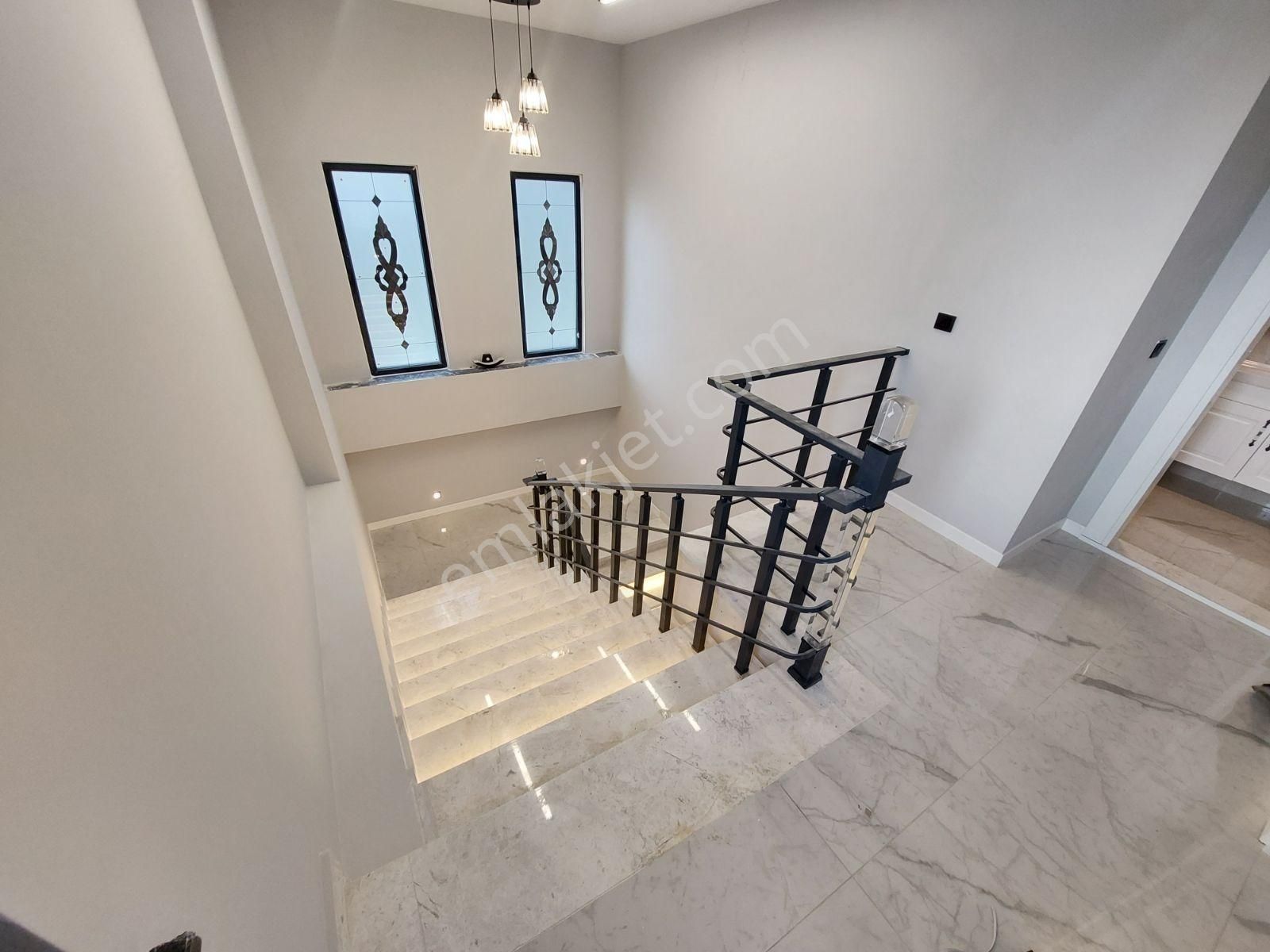 Venüs'den,güre Oteller Bölgesinde Geniş Bahçeli 2+1 Lüks Villa - Görsel 19