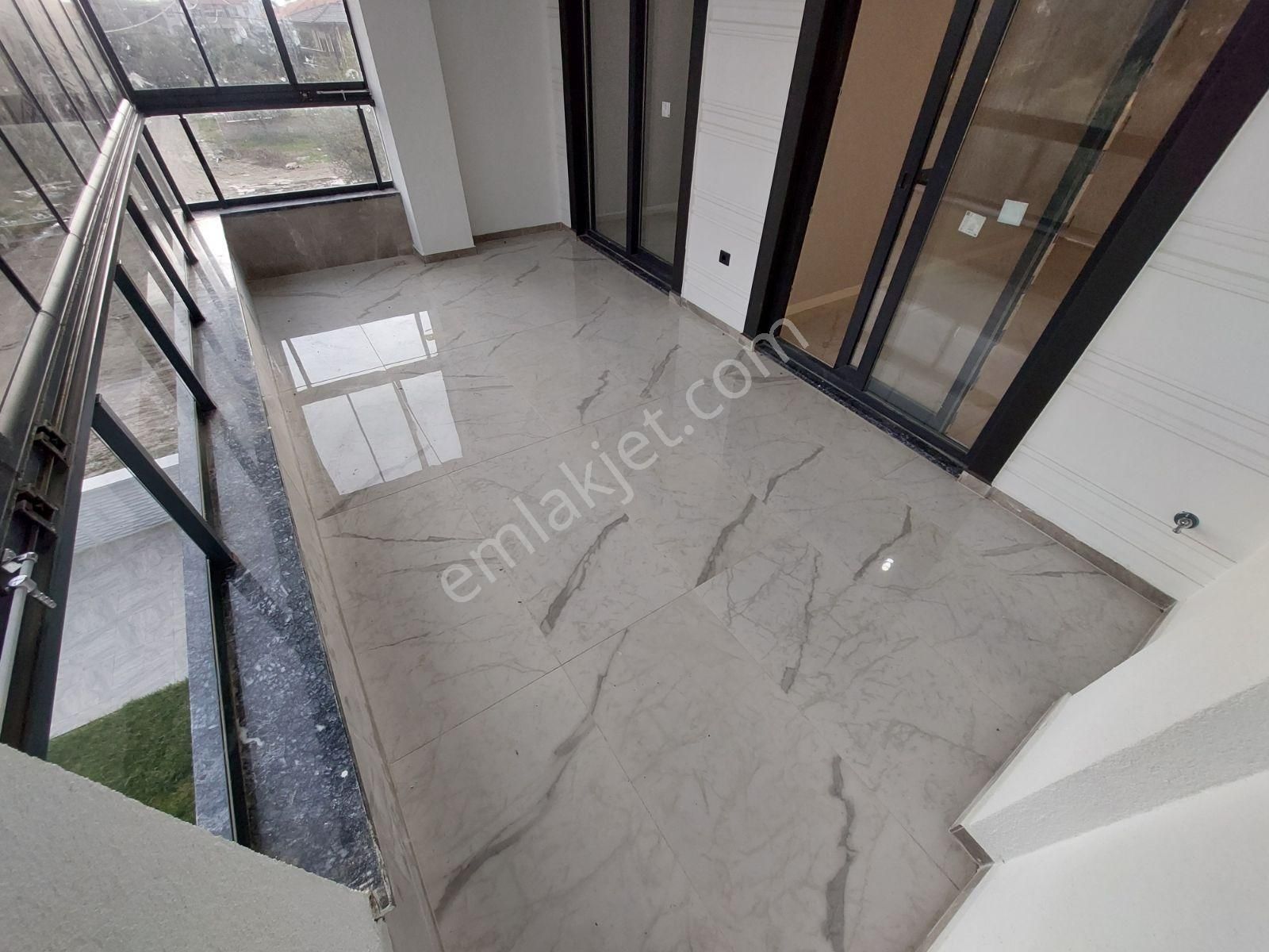 Venüs'den,güre Oteller Bölgesinde Geniş Bahçeli 2+1 Lüks Villa - Görsel 5