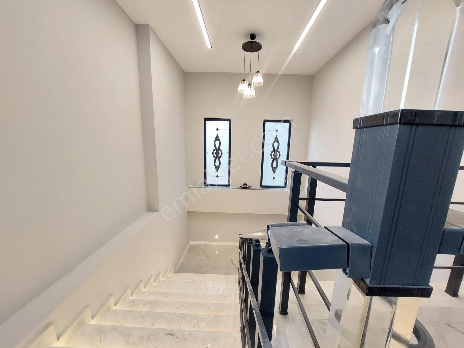 Venüs'den,güre Oteller Bölgesinde Geniş Bahçeli 2+1 Lüks Villa - Görsel 31