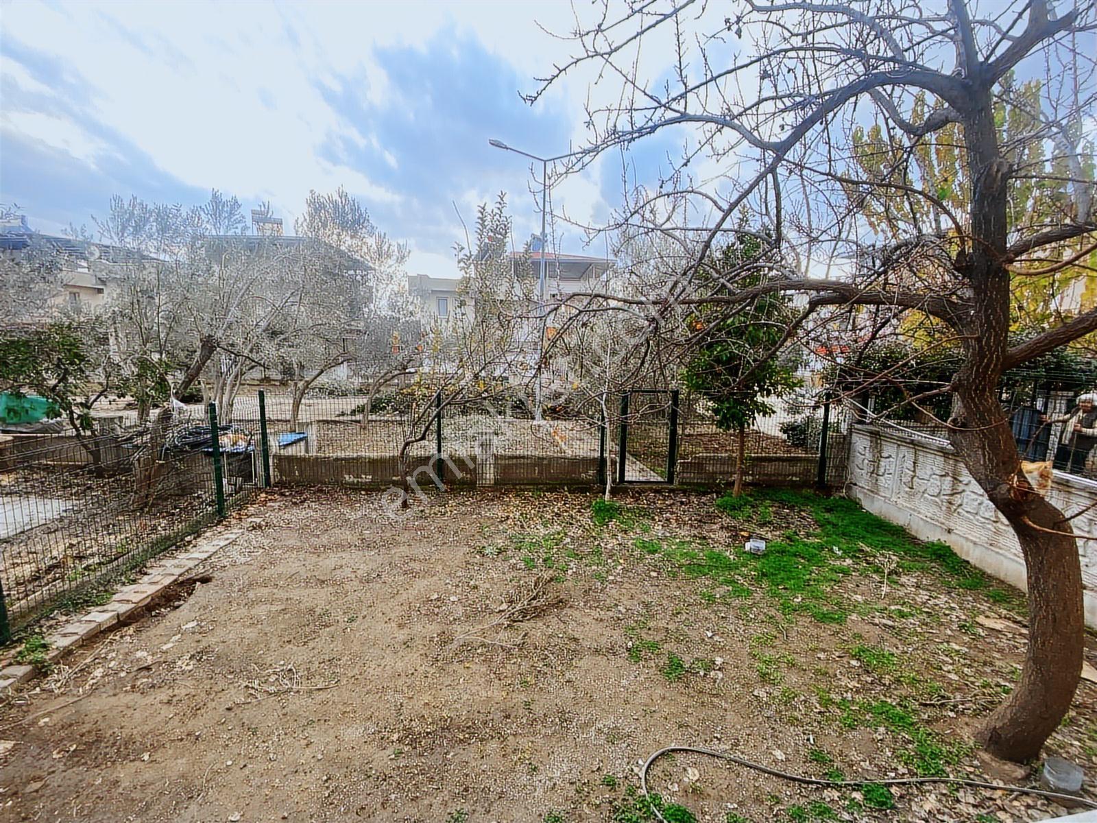 Borsem'den Dikili Salihleraltı'nda Denize 800 M Kiralık Villa - Görsel 17