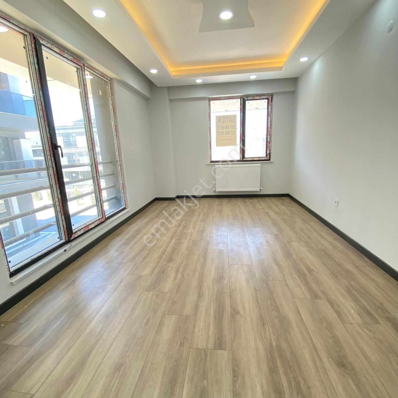 Çorlu Rumeli Mahallesinde Yüksek Giriş 2+1 Satılık Daire - Görsel 5