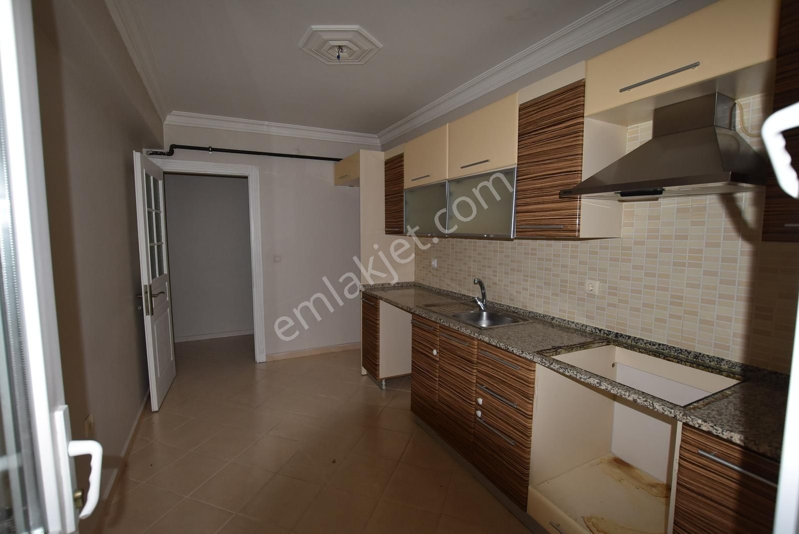 3+1 Ara Kat Asansörlü Daire - Görsel 11