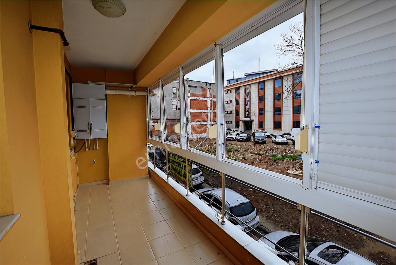 3+1 Ara Kat Asansörlü Daire - Görsel 9