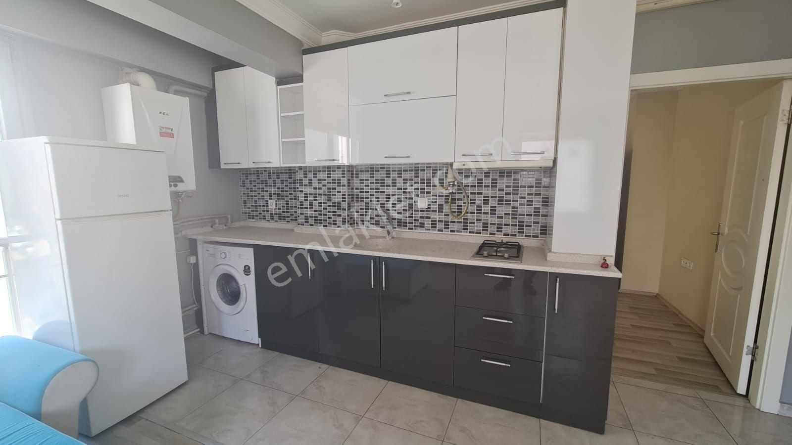 Afyon Özsu Emlaktan Erenlerde Satılık 1+1 Geniş Daire - Görsel 2