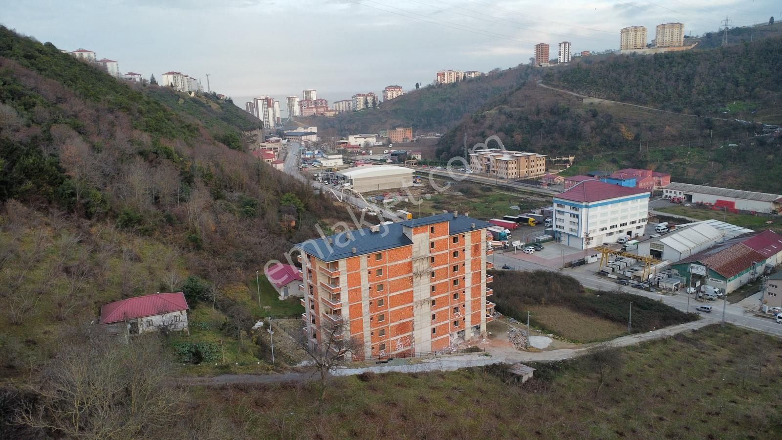 Trabzon Kaşüstü'nde Satılık 1+1 Daire (%50 Peşin + 10 Taksit) - Görsel 8