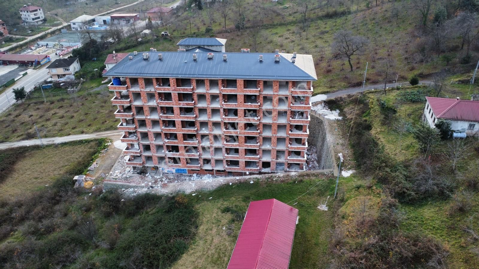 Trabzon Kaşüstü'nde Satılık 1+1 Daire (%50 Peşin + 10 Taksit) - Görsel 10