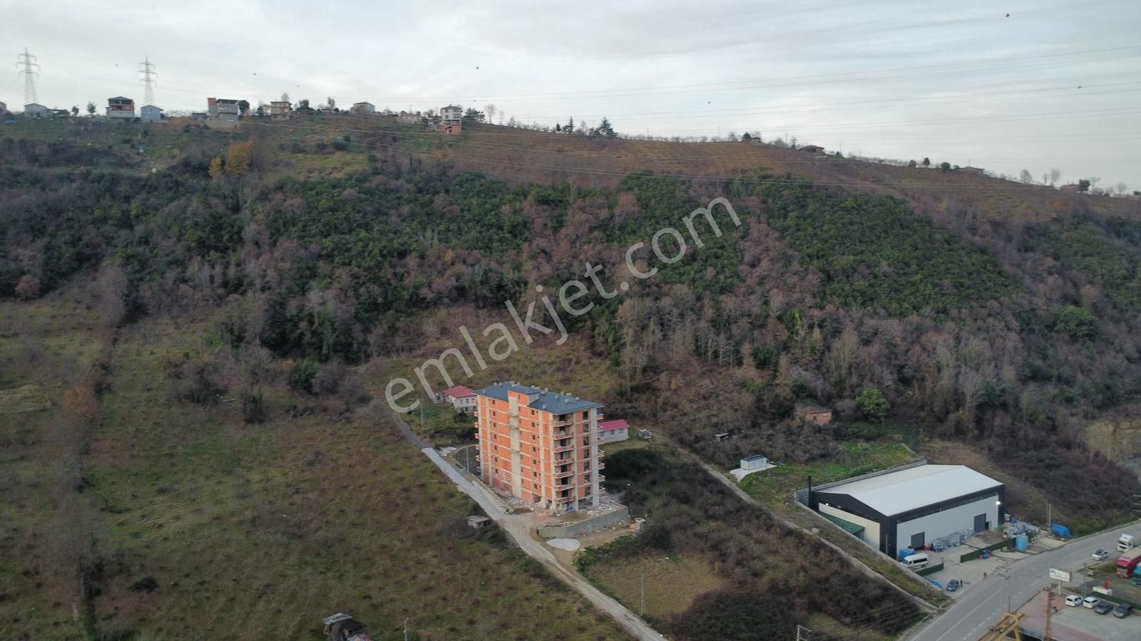 Trabzon Kaşüstü'nde Satılık 1+1 Daire (%50 Peşin + 10 Taksit) - Görsel 15