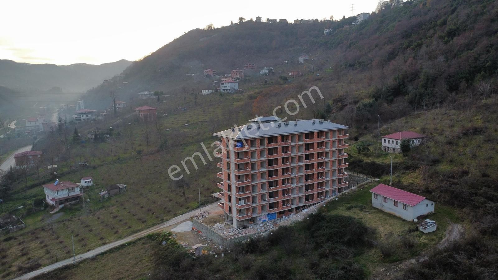 Trabzon Kaşüstü'nde Satılık 1+1 Daire (%50 Peşin + 10 Taksit) - Görsel 19