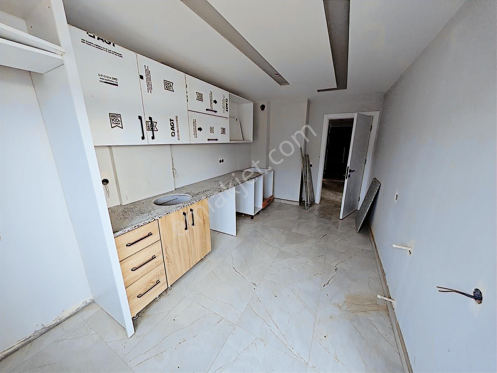 Kepez Fevzi Çakmak Mah. 2 Kat. 2+1 Ayrı Mutfaklı,asansörlü - Görsel 2