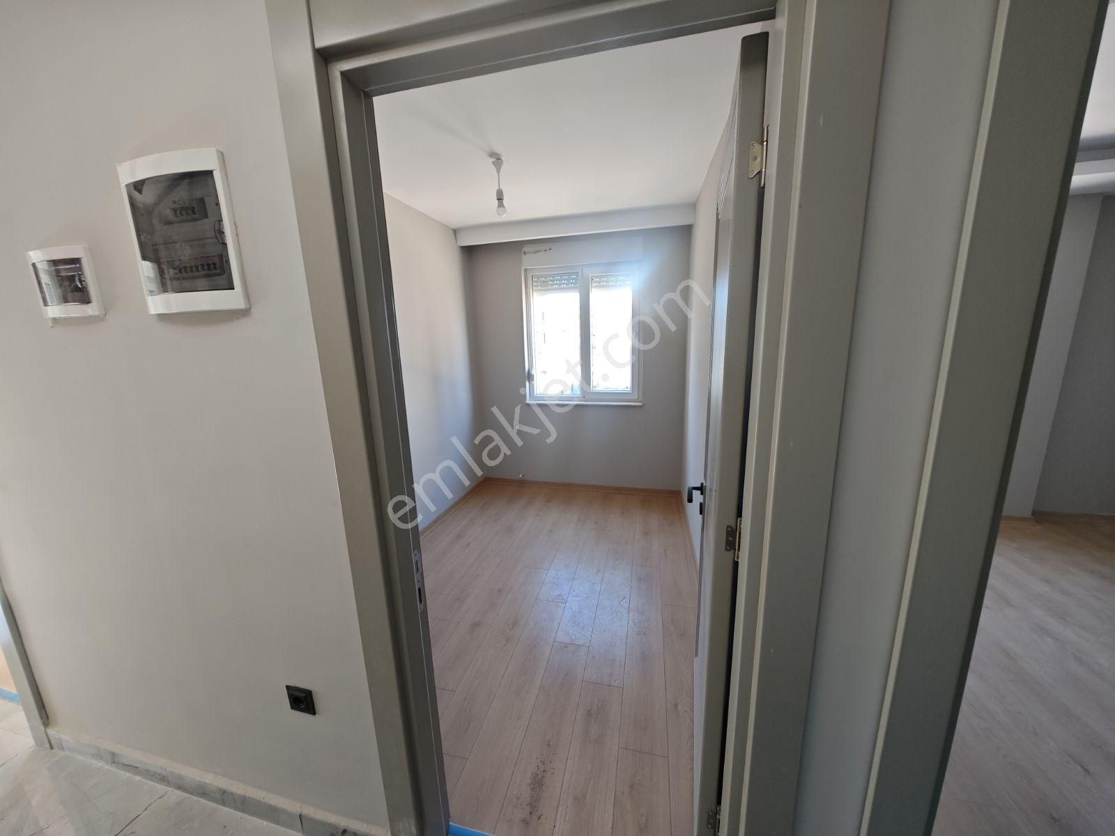 Varsak Demirel Ayrı Mutfak 2+1 Katta Havuzlu Site İçi Daire - Görsel 14