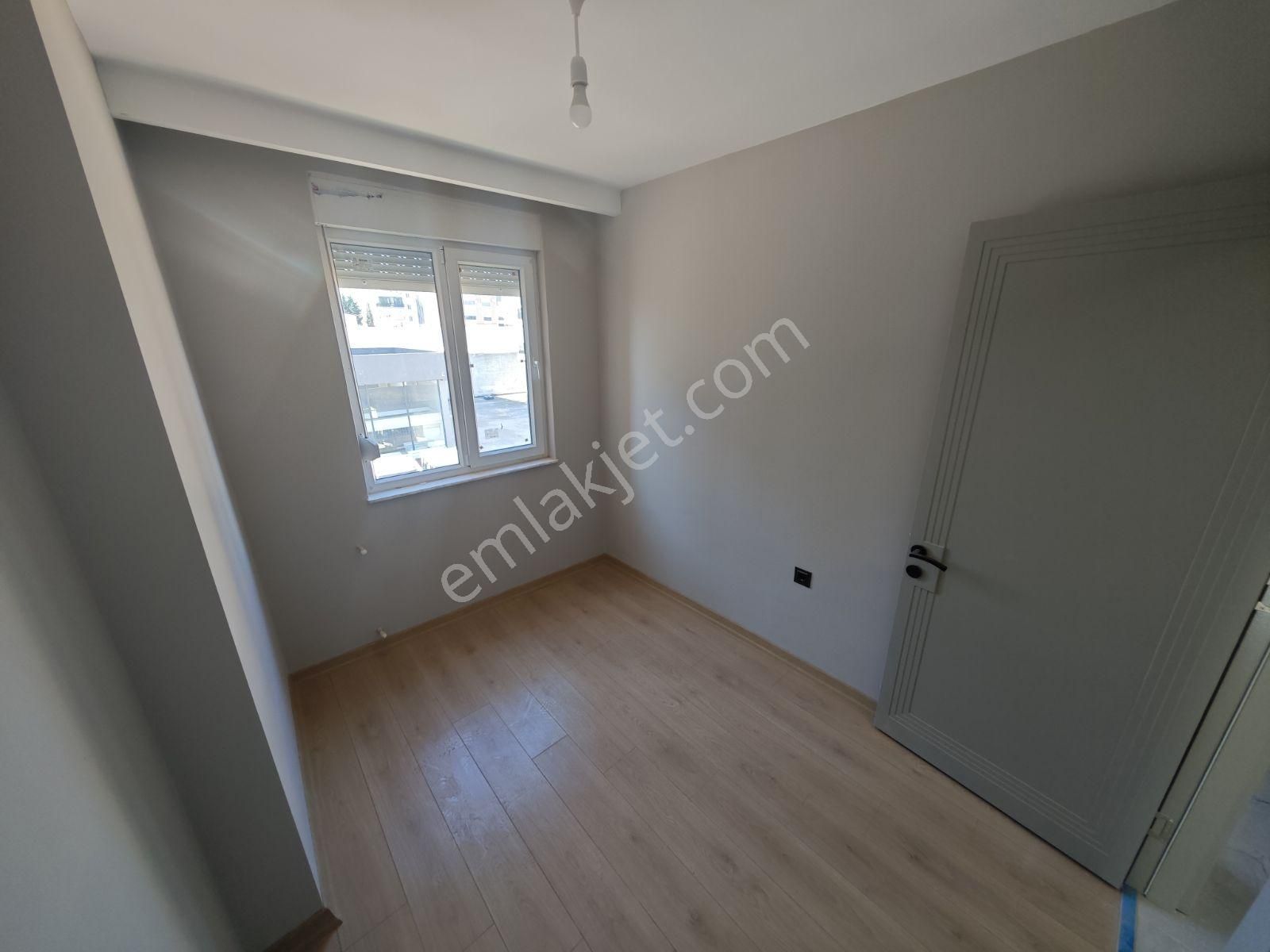 Varsak Demirel Ayrı Mutfak 2+1 Katta Havuzlu Site İçi Daire - Görsel 32