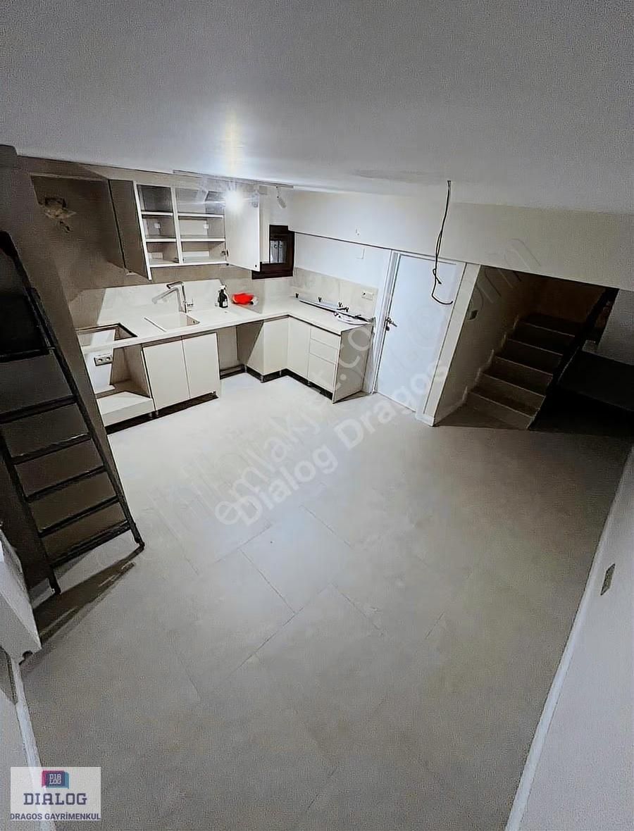 Maltepe Bağlarbaşında Bahçe Kullanımlı 3+1 Mustakil Satılık - Görsel 20