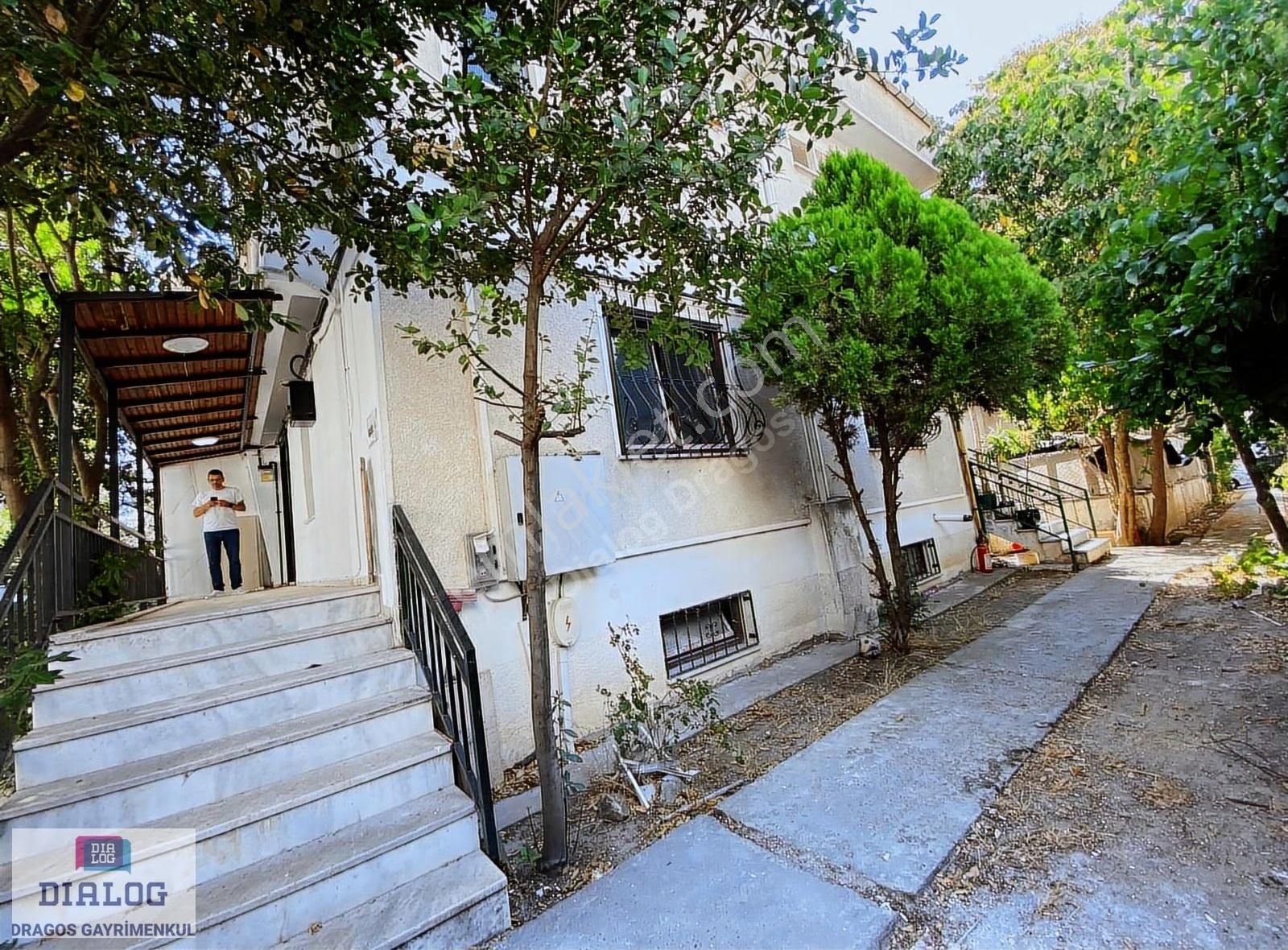 Maltepe Bağlarbaşında Bahçe Kullanımlı 3+1 Mustakil Satılık