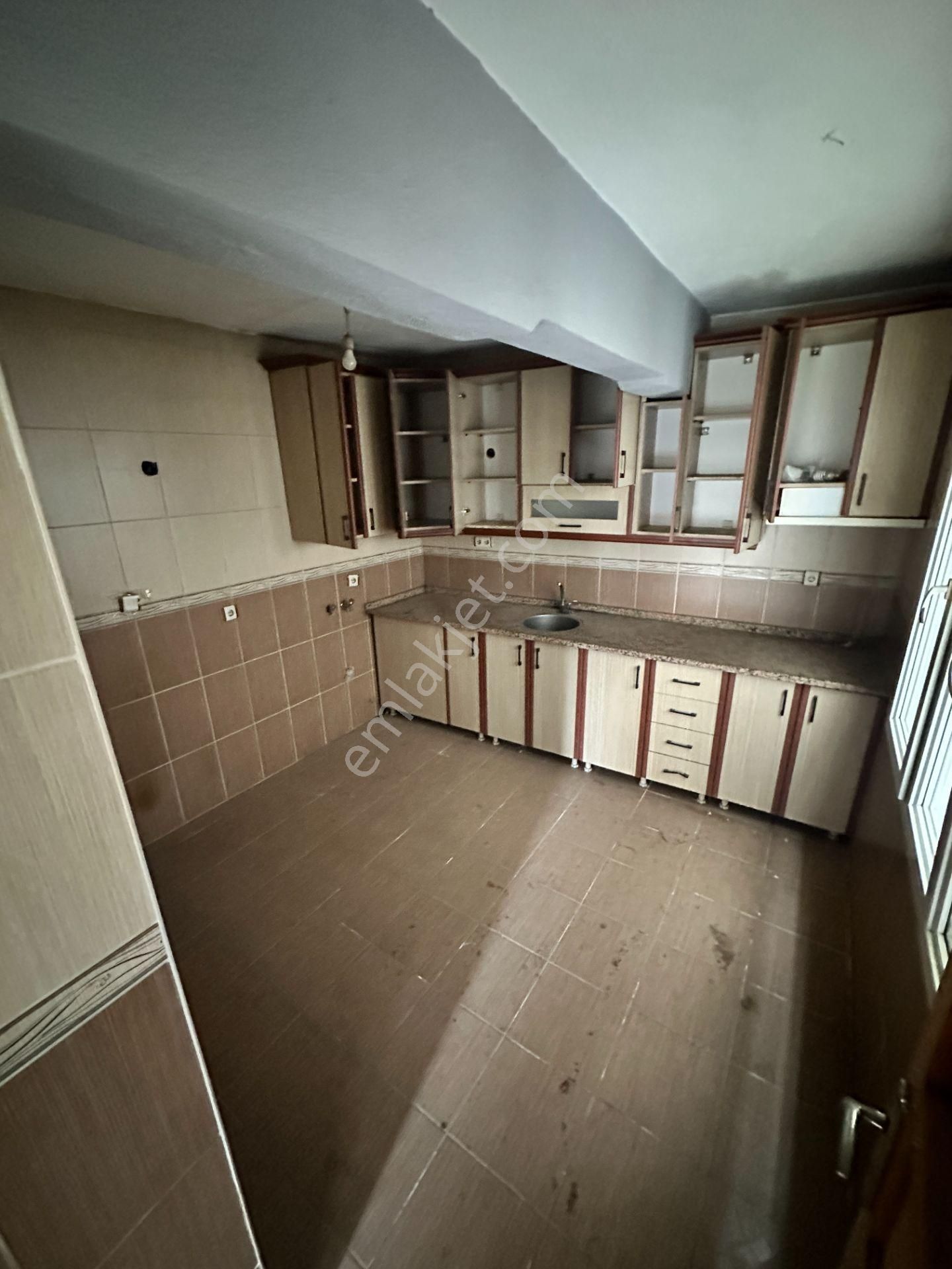 Çalışkan__dan Peker Mah. Ana Cadde Yakını 1+1 Kiralık Daire. - Görsel 3