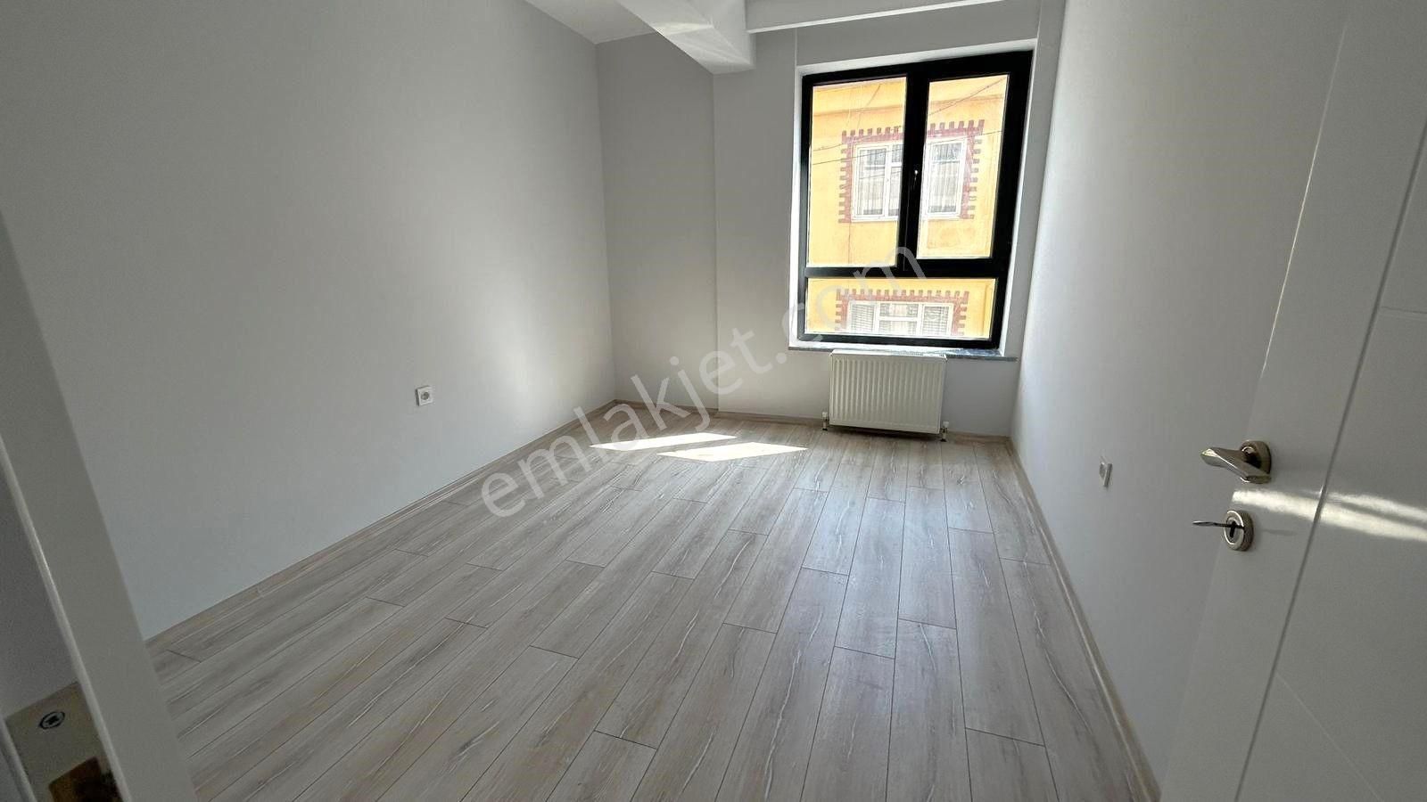 Recep Ümit Emlak'tan Şarhöyük Çarşı Merkezde[iskanlı] Satılık Özel Garajlı Sıfır 3+1 Daireler. - Görsel 14