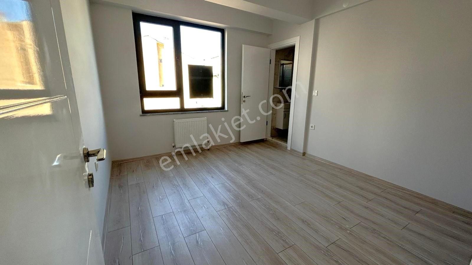 Recep Ümit Emlak'tan Şarhöyük Çarşı Merkezde[iskanlı] Satılık Özel Garajlı Sıfır 3+1 Daireler. - Görsel 9