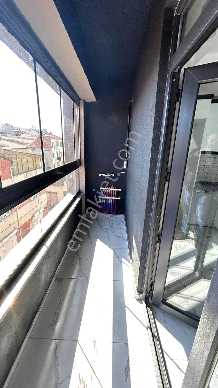 Recep Ümit Emlak'tan Şarhöyük Çarşı Merkezde[iskanlı] Satılık Özel Garajlı Sıfır 3+1 Daireler. - Görsel 7