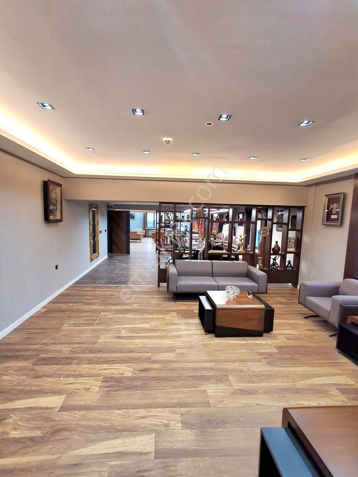 Beştepe De Yeni Binada X Ray Girişli Asansörlü 300m2 Ofis Kiralık - Görsel 16