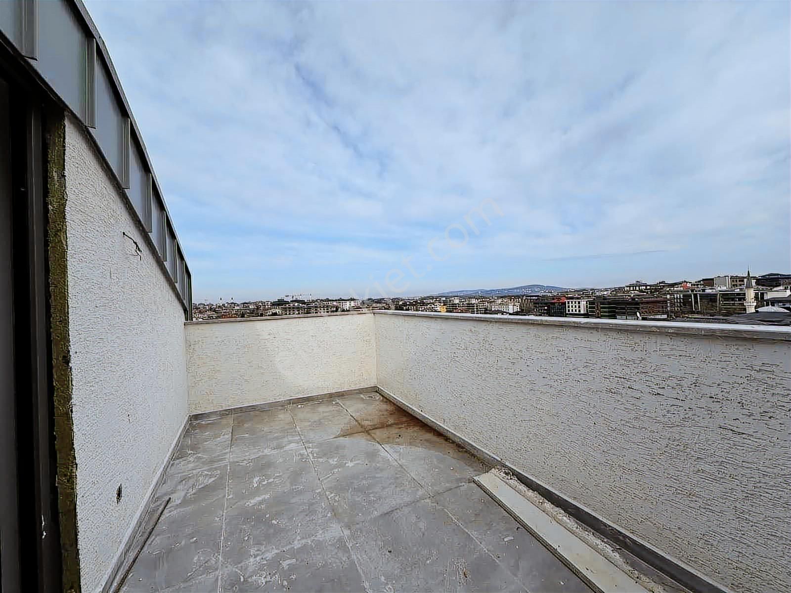 Güzeltepede Emsalsiz Muhteşem Konumda 4+1 Geniş Teraslı Dublex - Görsel 12