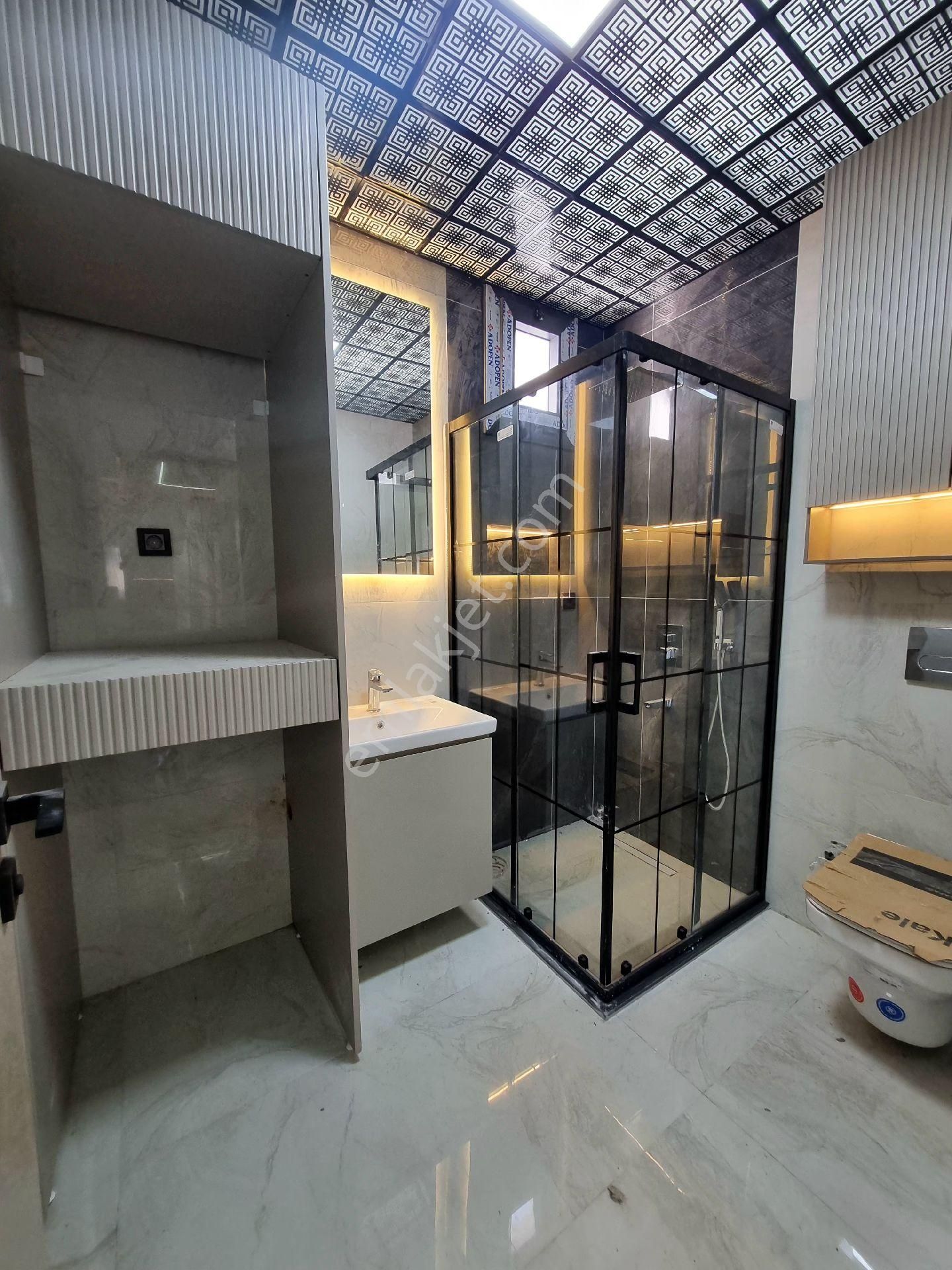 Bağbaşı'nda Sıfır 3+1 Lüx İşçilikli E.banyolu Panjurlu Daireler - Görsel 24