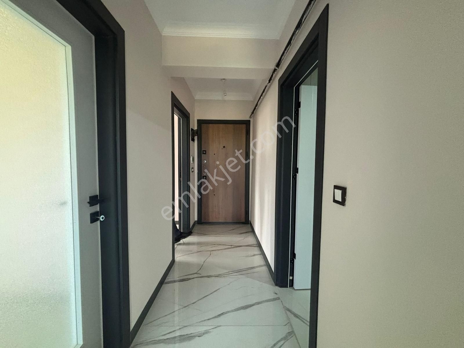 Fa Özbir'den Kızılpınar'da Balkonlu Açık Mutfaklı 2+1 Daire... - Görsel 8