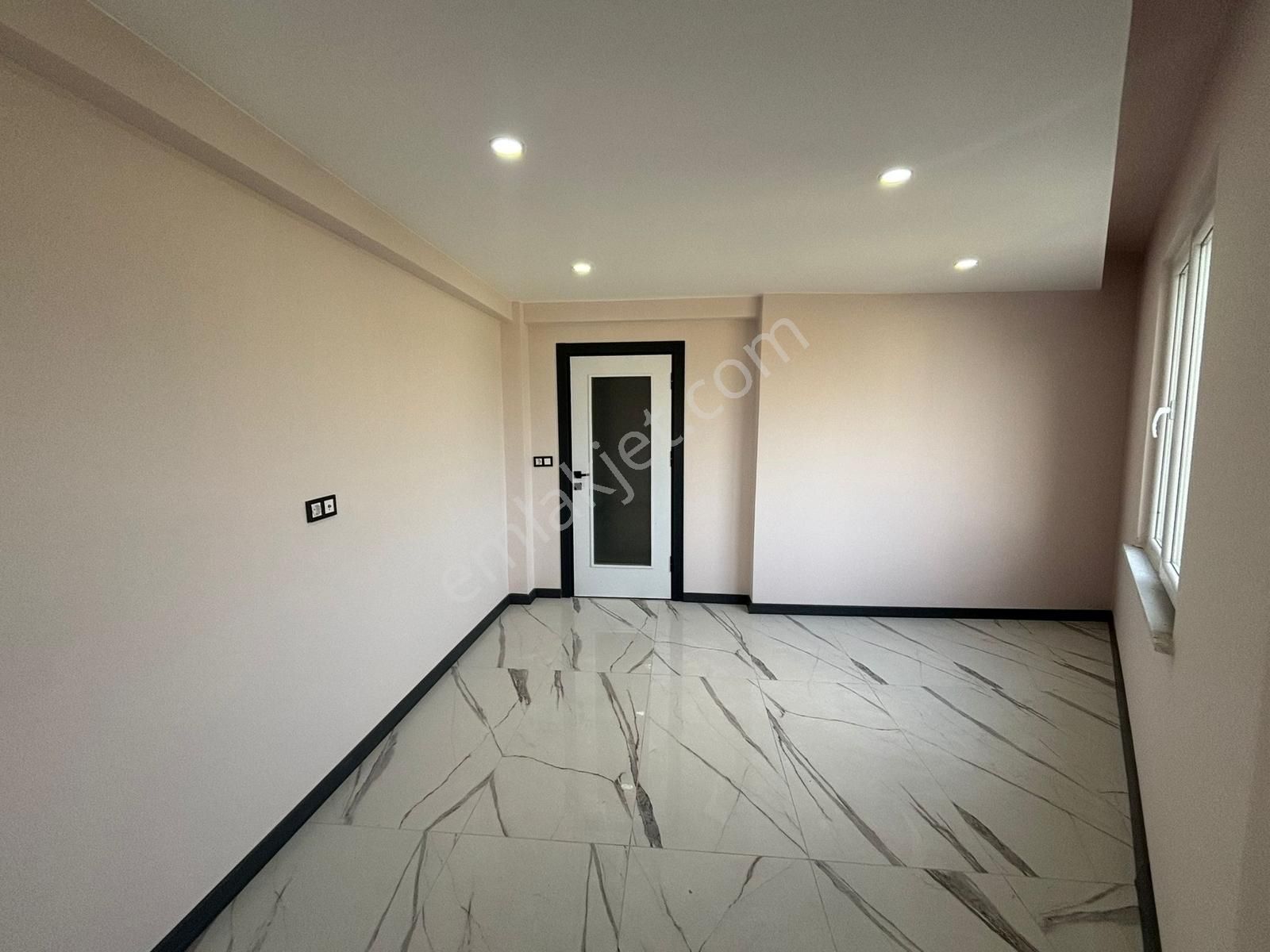 Fa Özbir'den Kızılpınar'da Balkonlu Açık Mutfaklı 2+1 Daire... - Görsel 11