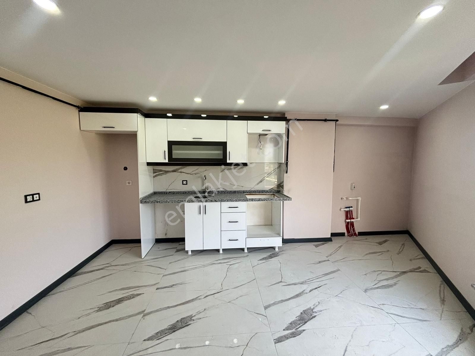 Fa Özbir'den Kızılpınar'da Balkonlu Açık Mutfaklı 2+1 Daire... - Görsel 22