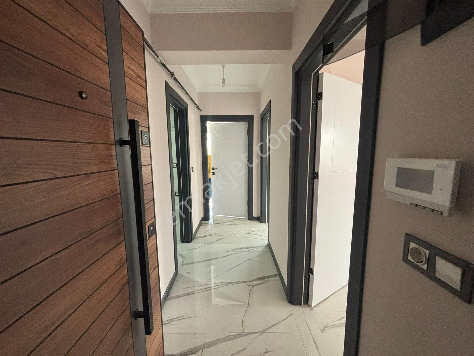 Fa Özbir'den Kızılpınar'da Balkonlu Açık Mutfaklı 2+1 Daire... - Görsel 23