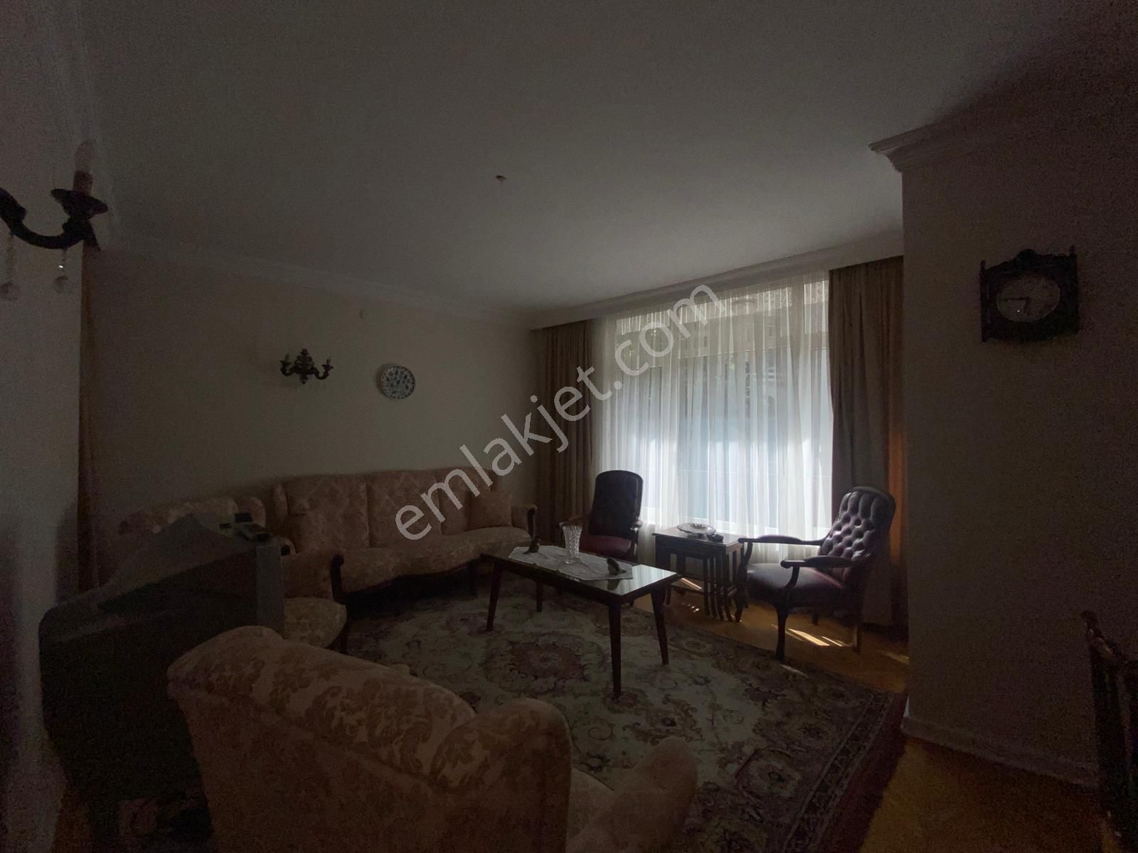 Çankaya Şehit Ersan Caddesinde Eşyalı 3+1 Kiralık Daire - Görsel 9