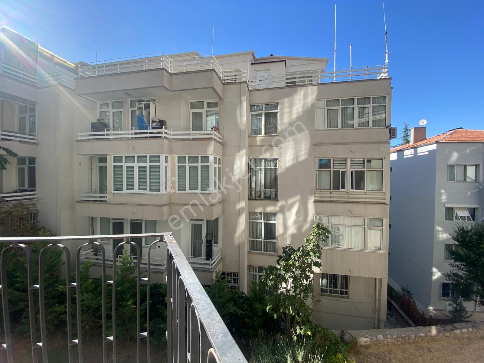 Çankaya Şehit Ersan Caddesinde Eşyalı 3+1 Kiralık Daire - Görsel 31