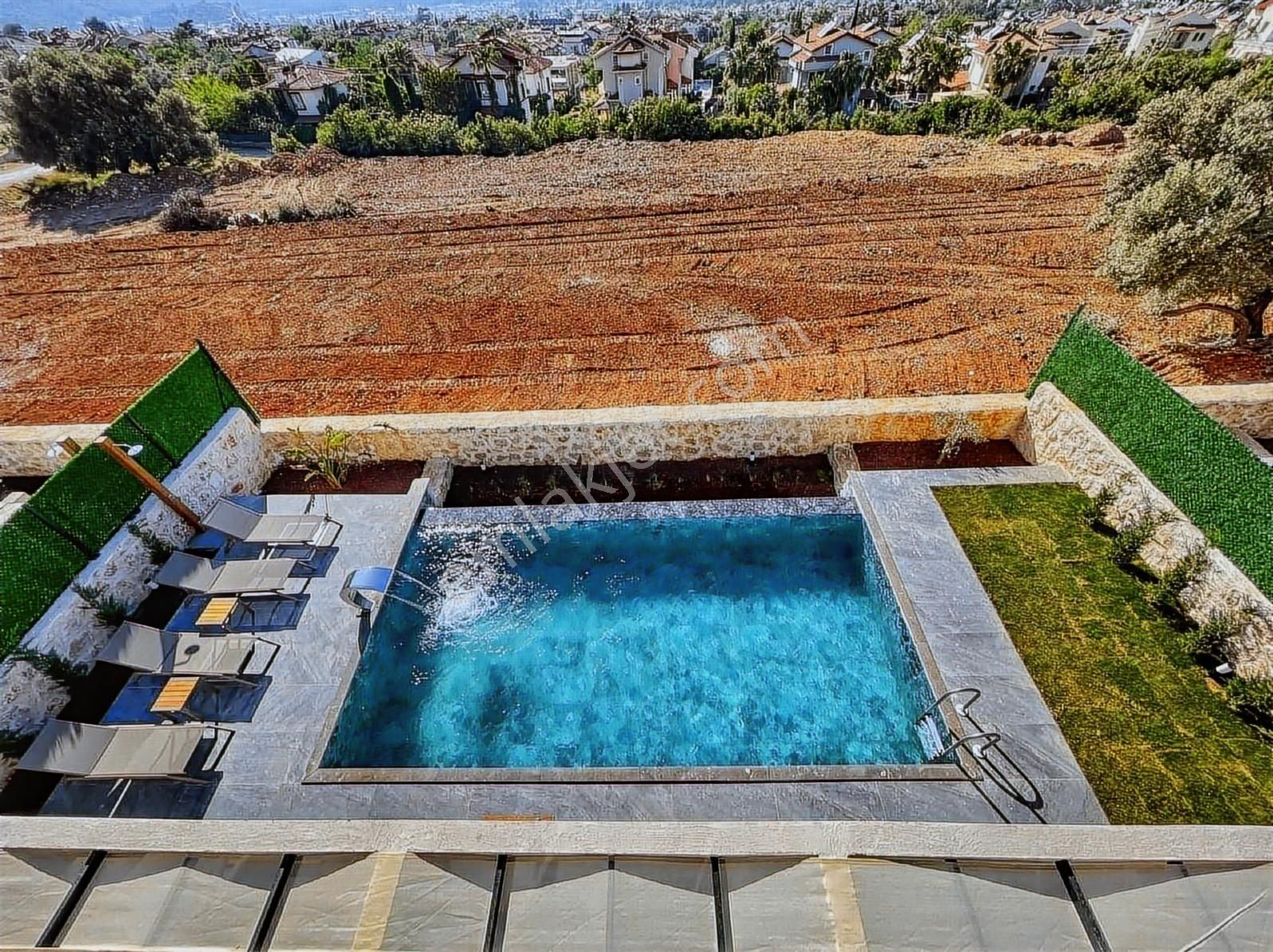 Fethiye Ölüdeniz'de 3+1 Eşyalı, Tripleks, Müstakil Kiralık Villa - Görsel 16