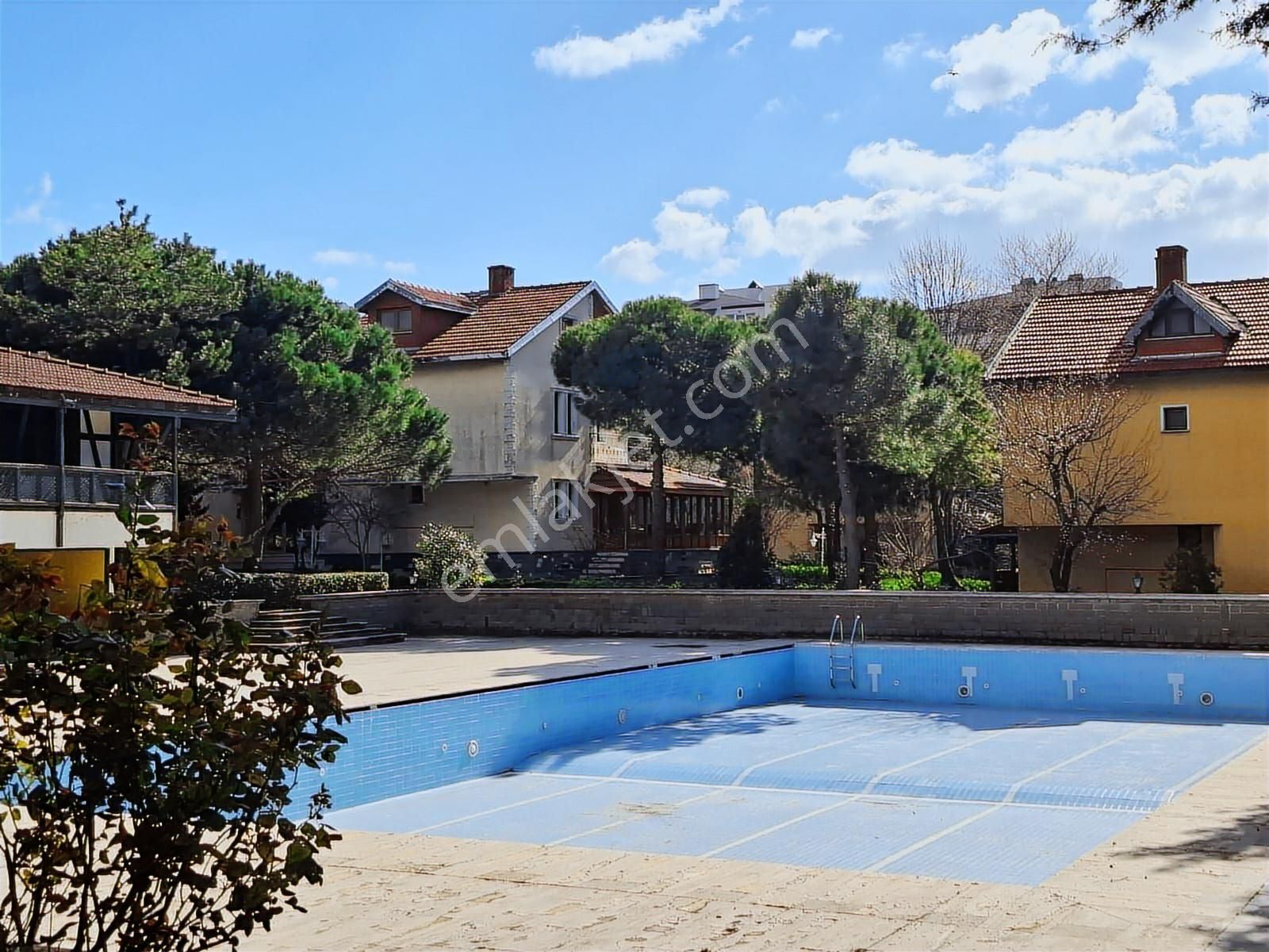 Büyükçekmece Pinartepe De 5+1 300 M2 Site İçerinde Havuzlu Satıl - Görsel 13