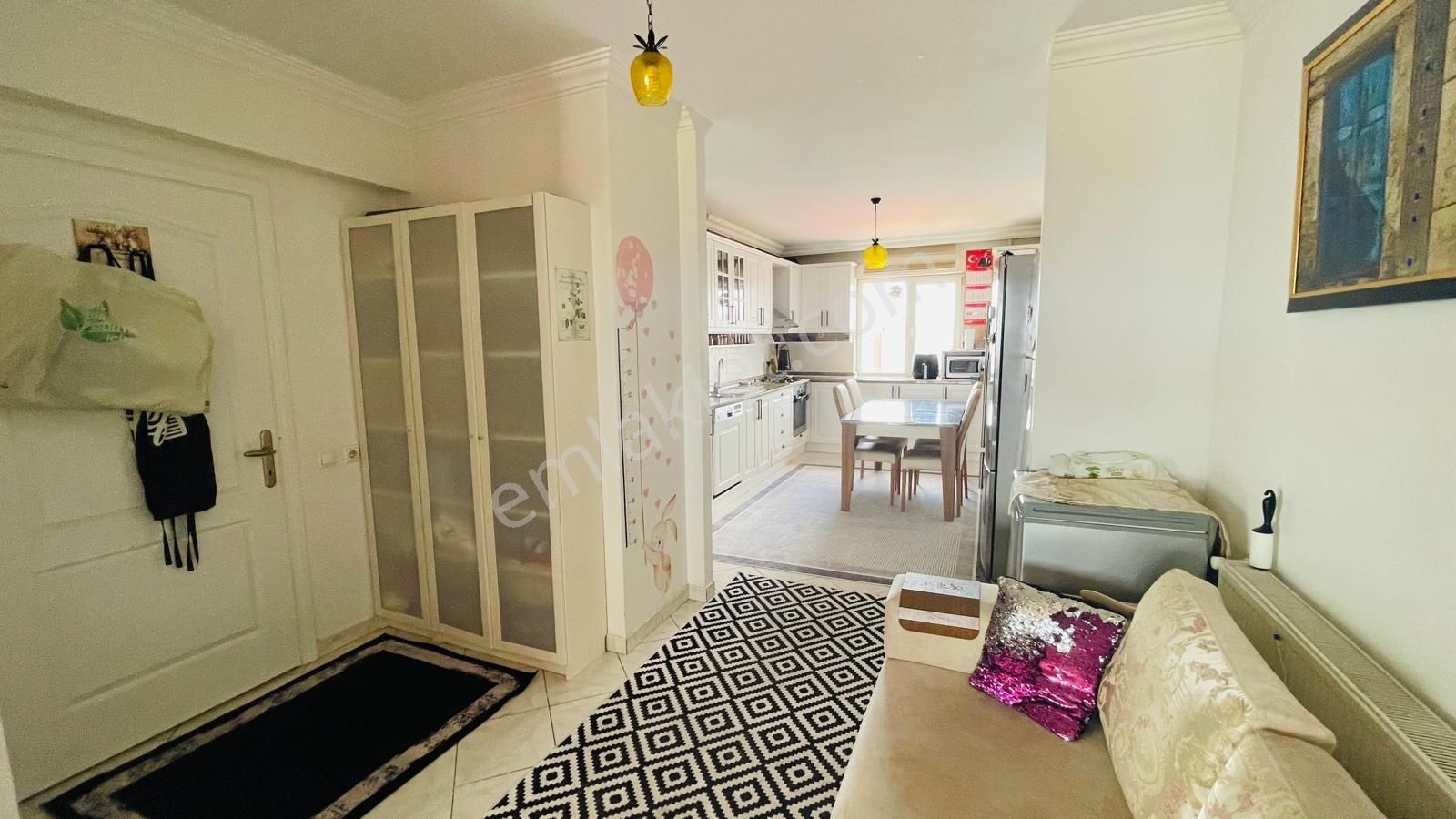 Beylikdüzü Deniz Manzaralı Özel Tasarım Ferah Geniş 4+2 Dubleks - Görsel 7