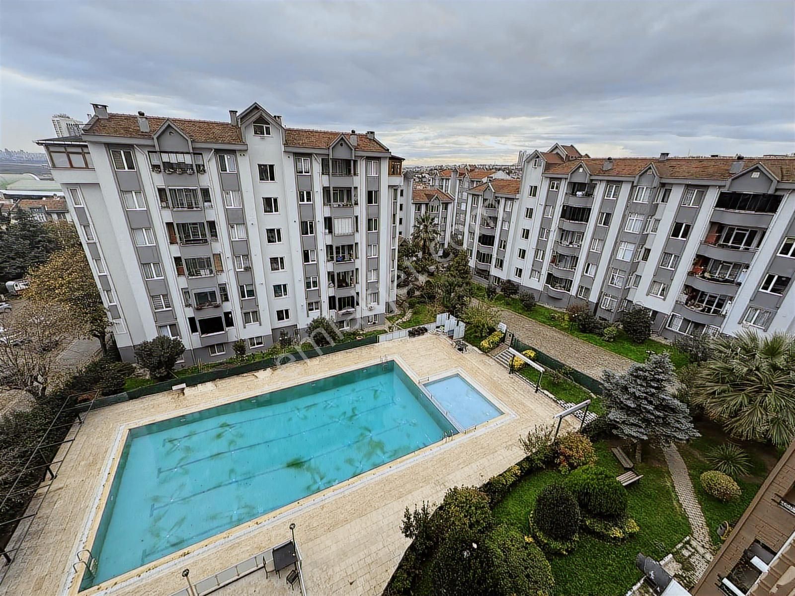 Esenyurt Esenkent De Merkezi Lokasyon Da Satılık 3+1 Daıre - Görsel 12