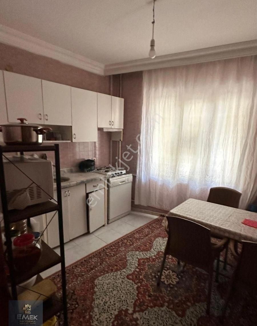 İstiklal Mahallesi 2+1 Kattan Bölme - Görsel 10