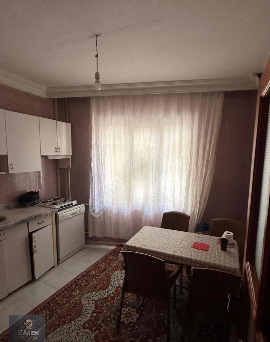 İstiklal Mahallesi 2+1 Kattan Bölme - Görsel 6