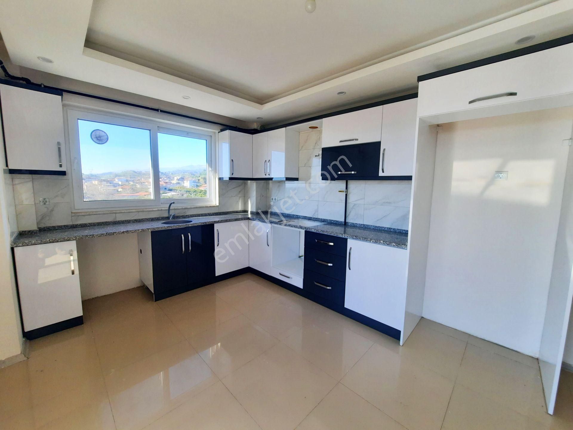 Dallıca Cadde Üzerinde, Site İçinde 3.kat Daire.. - Görsel 5