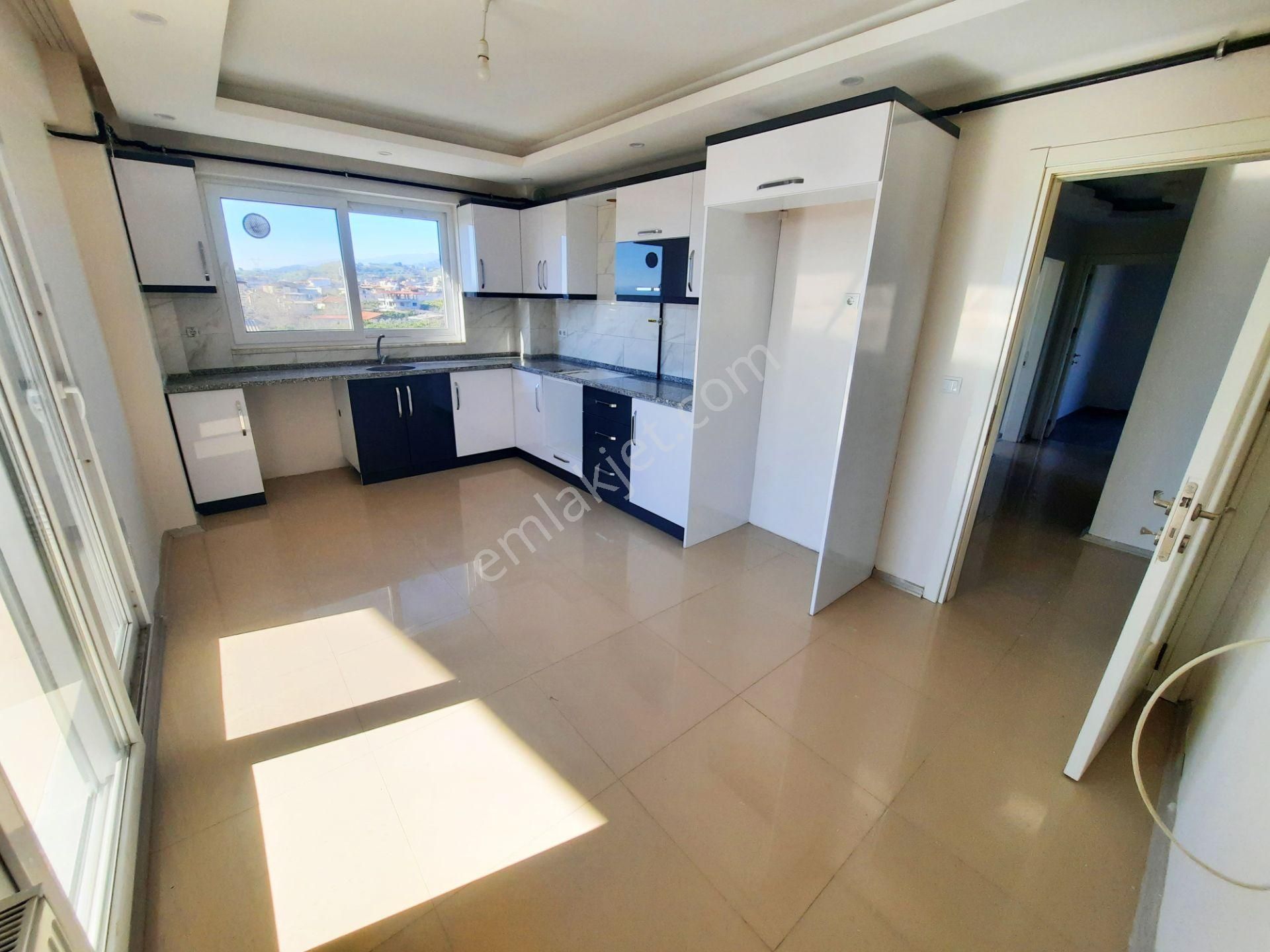 Dallıca Cadde Üzerinde, Site İçinde 3.kat Daire.. - Görsel 4