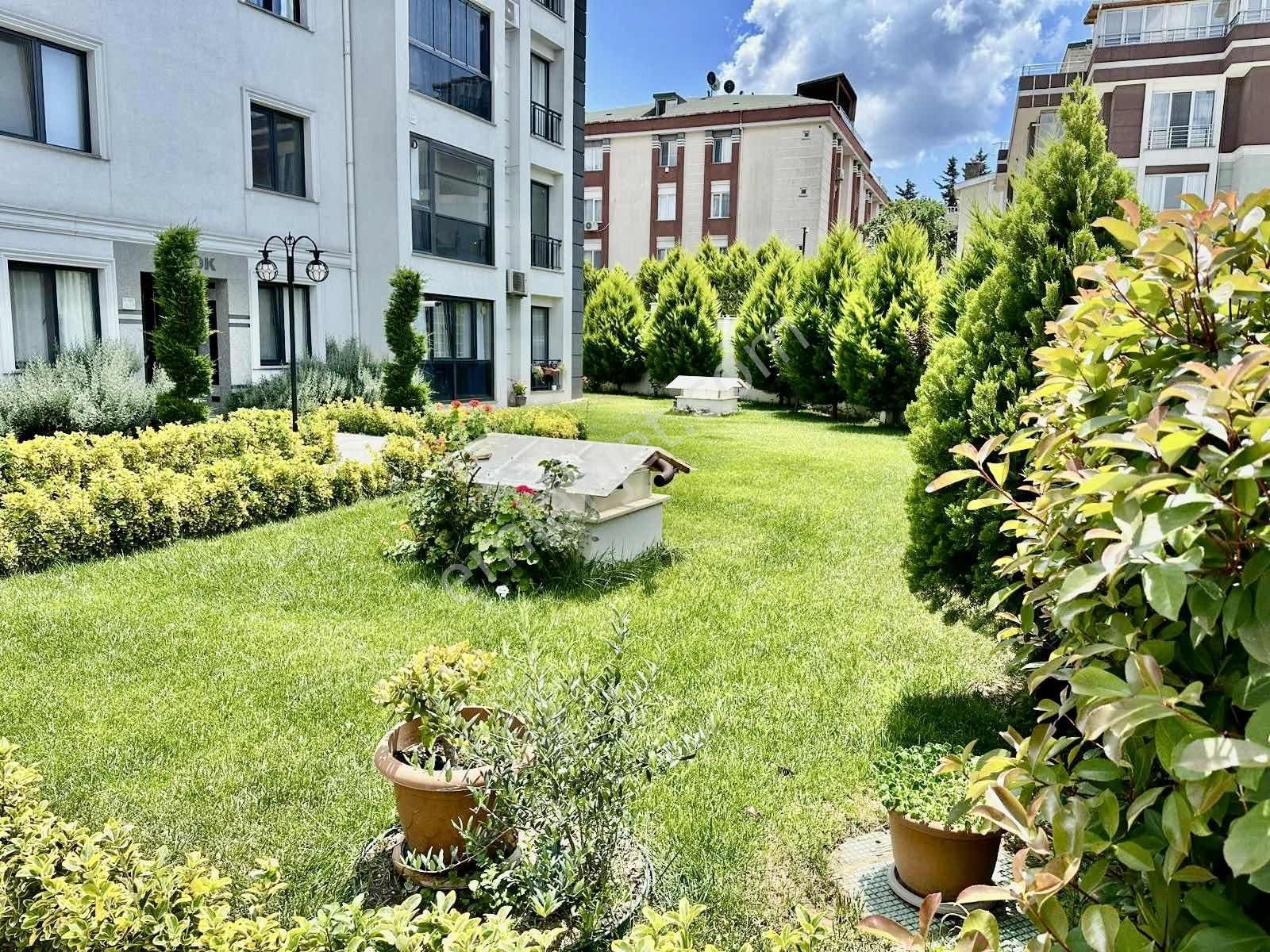 Büyükçekmece Denize Yürüme Mesafesinde Satılık 2+1 Daire