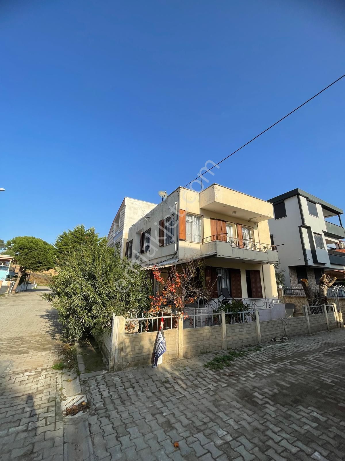 Didim / Altınkumda Arsası İle Birlikte Satılık Bina !!! Denize 100 Metre Büyük Yatırım Fırsatı !!! - Görsel 4