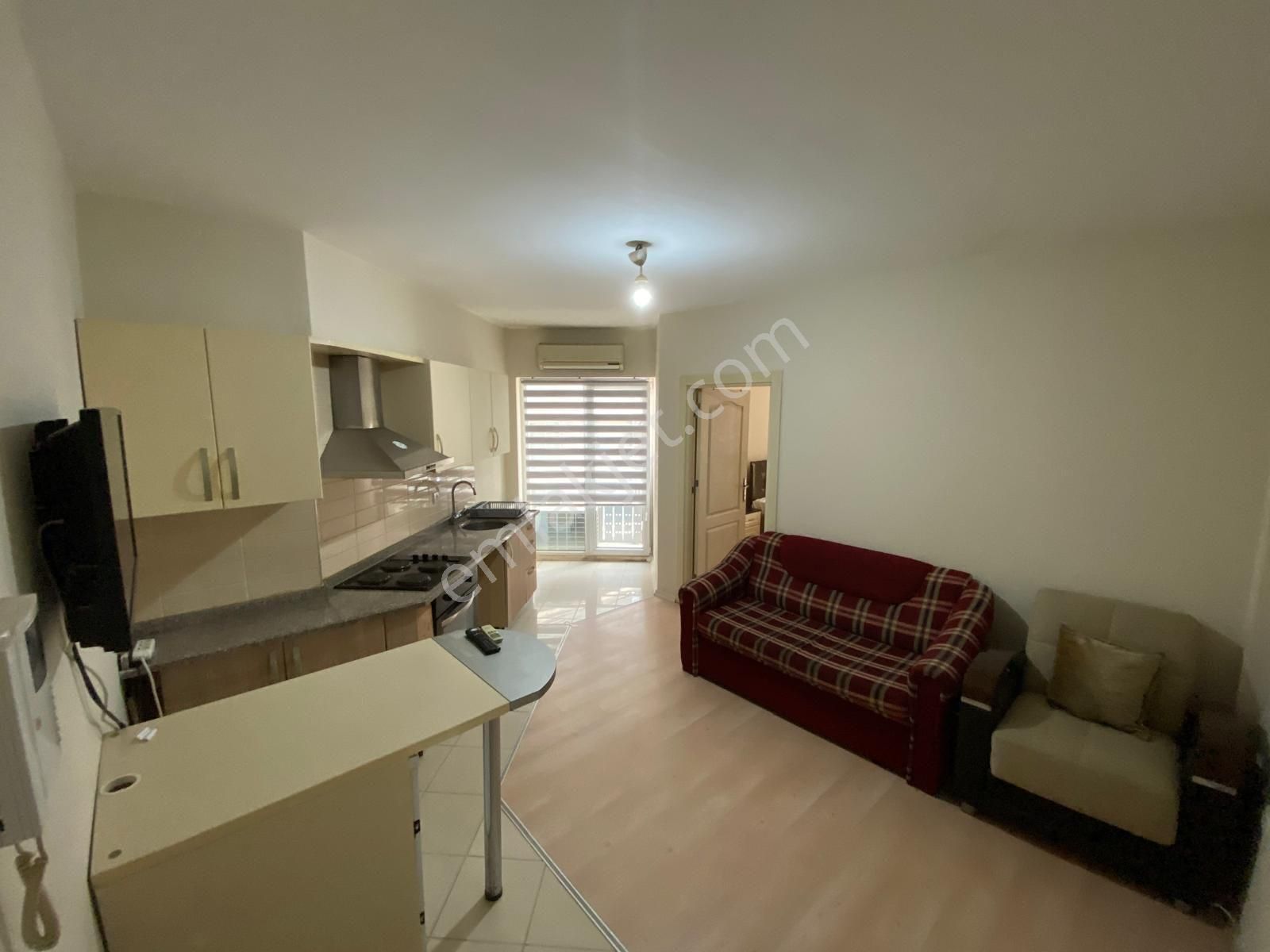 Metrobüse Çok Yakın Bey Palas Sitesi'nde Kiralık Full Eşyalı 1+1 - Görsel 9