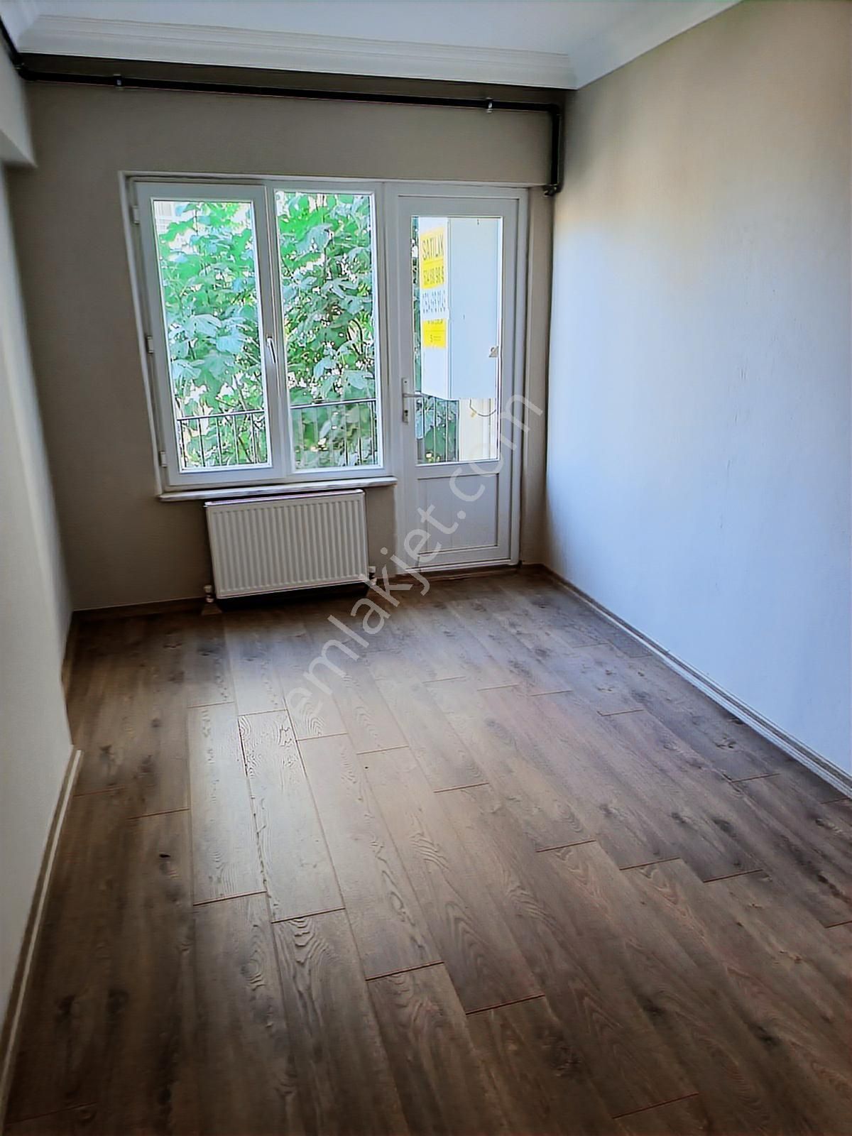 Satılık Daire Çekirgede 2+1 Kombili İçi Yapılı - Görsel 24