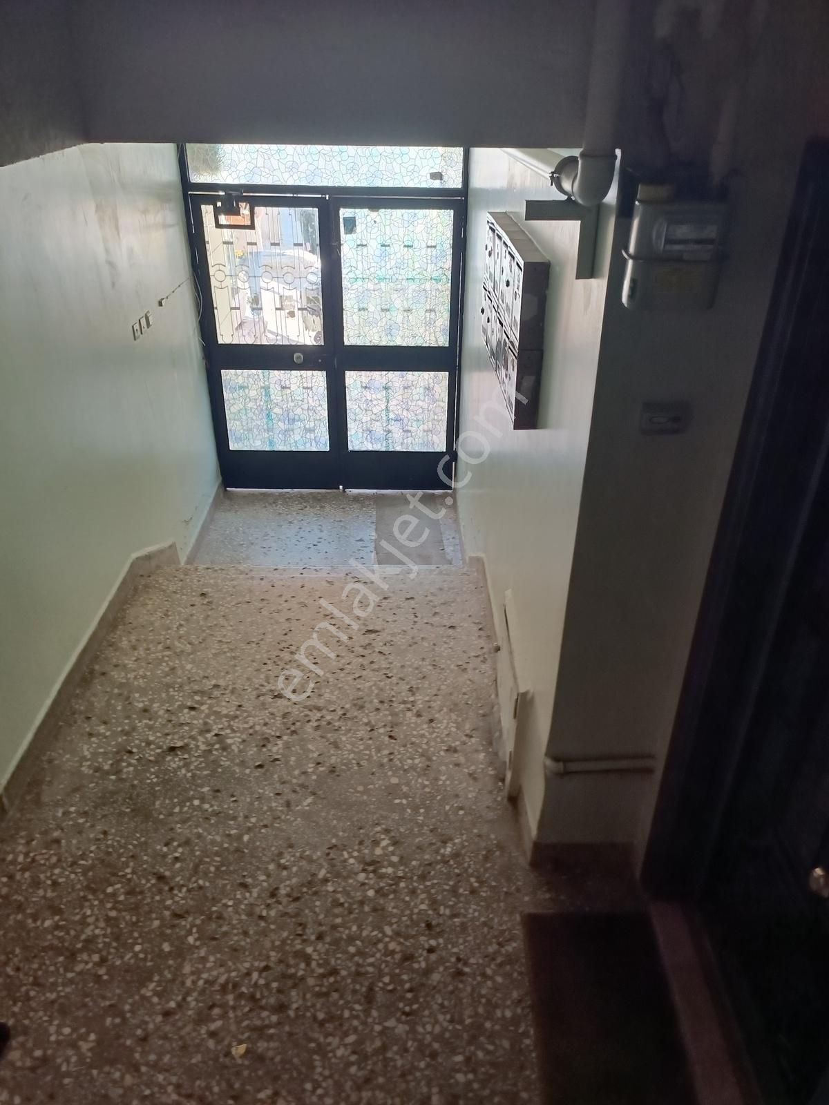 Satılık Daire Çekirgede 2+1 Kombili İçi Yapılı - Görsel 10